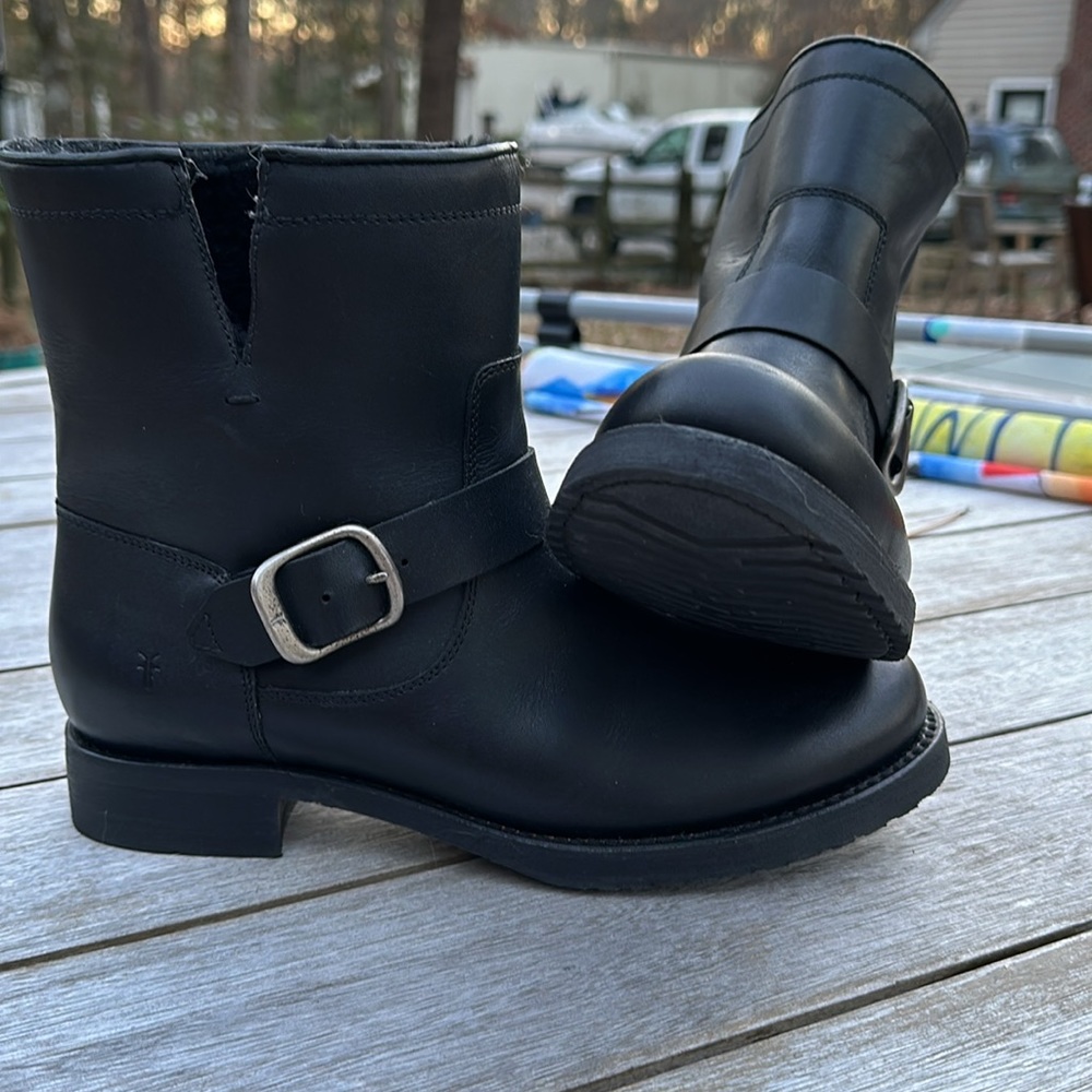 Frye boots with Sherpa lining. Wore them 1 time. In brand new condition. - Picture 6 of 9